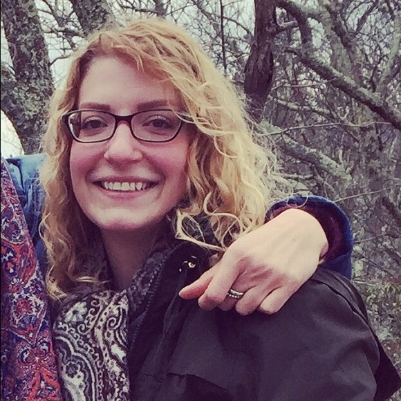 Meet your Posher, Emery - Picture 2 of 2