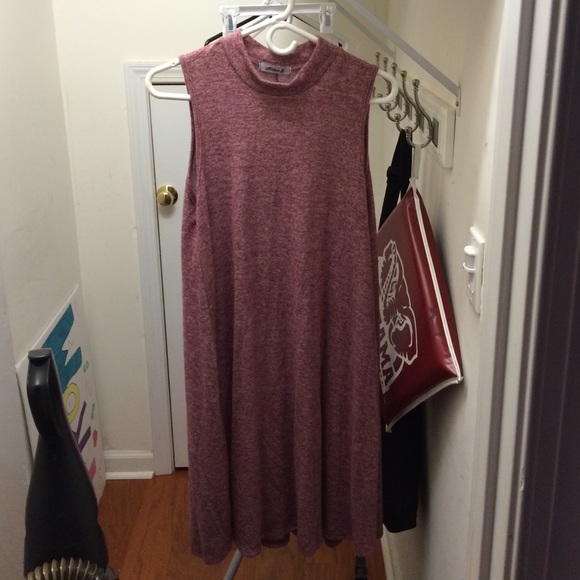 Sleeveless pink mock neck dress