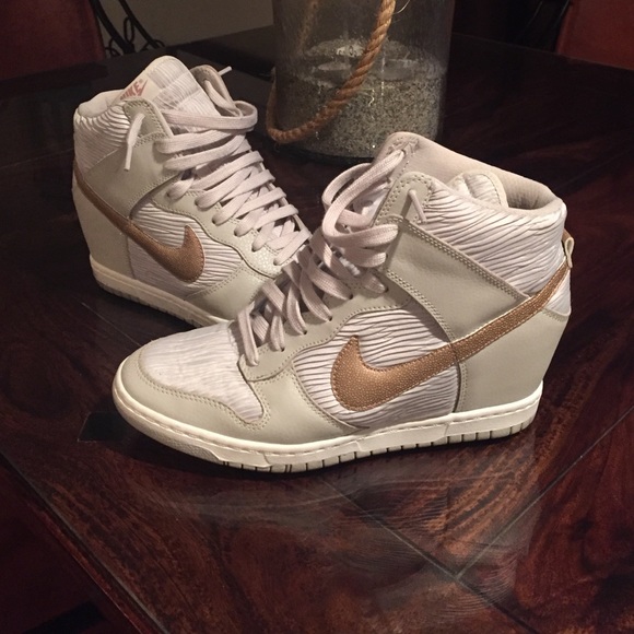 Nike Sky Dunks Women's