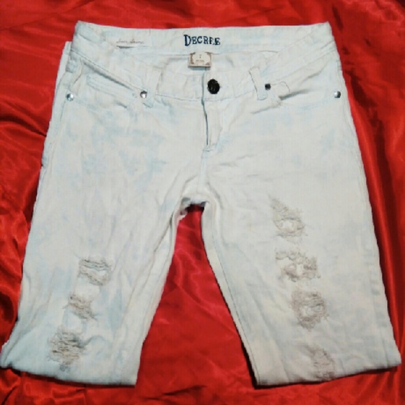 Decree acid wash skinny jeans