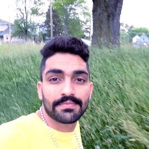 Meet your Posher, Jaspreet