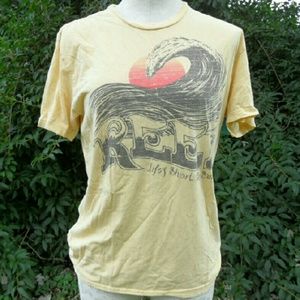 Reef surfing t-shirt