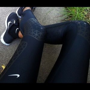 Nike dri-fit women leggings