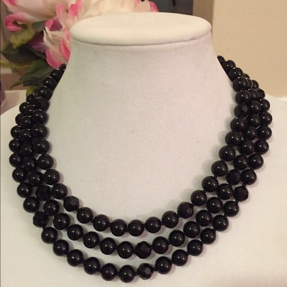 Stella and Dot La Coco necklace and brooch