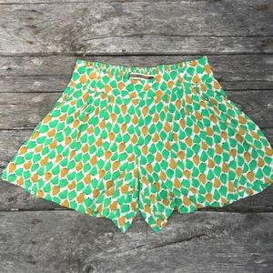 Fun flirty pear shorts
