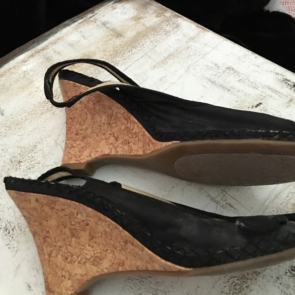 Shoes - Picture 2 of 3