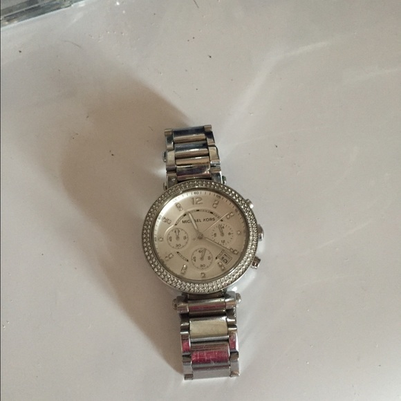 Michael Kors watch with extra links and box