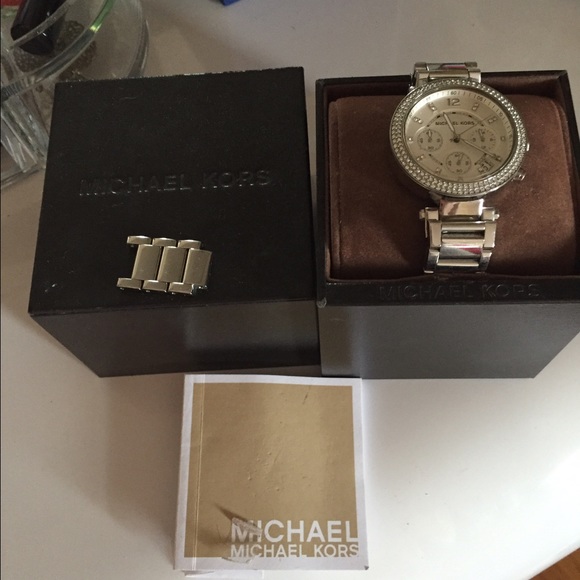 Michael Kors watch with extra links and box