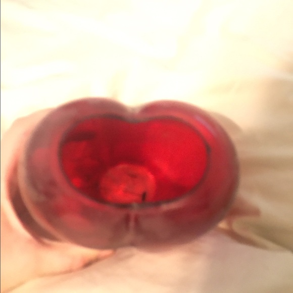 vase - Picture 2 of 3