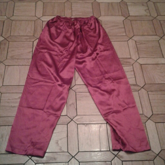 Silken polyester pants