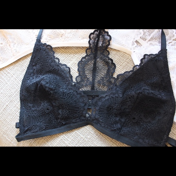 Lace bralette in black - Picture 4 of 4
