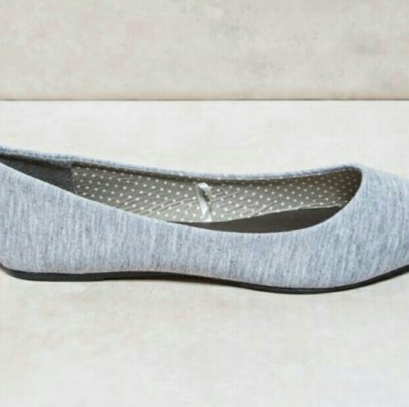 ⭐BOGO 50% OFF⭐⏫LAST ONE SALE!⏫🎉HP🎉Jersey Flats - Picture 4 of 4