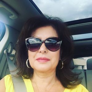 Meet your Posher, Sandra