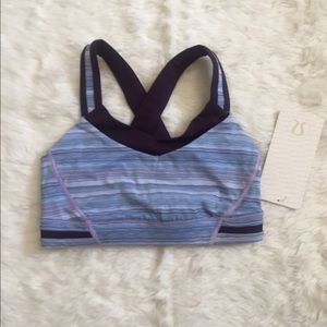 NWT Lululemon sports bra SOLD on Mer***