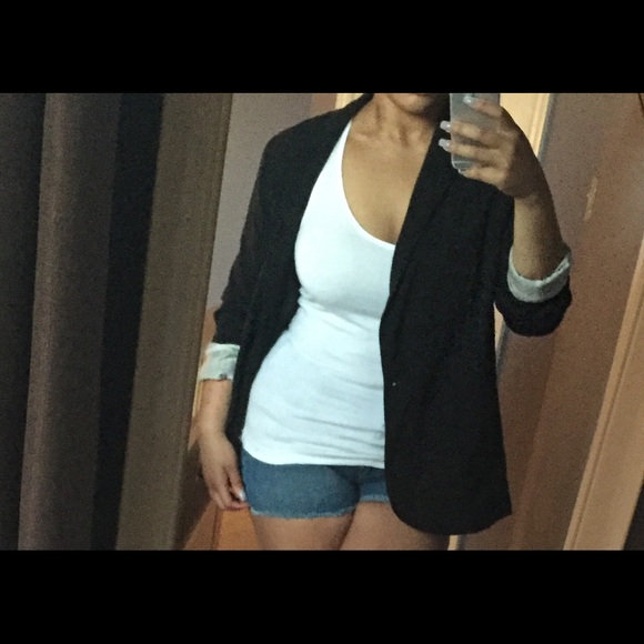 Black Blazer. 🤘🏽