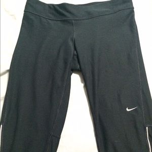 Nike Drifit Legging Capris