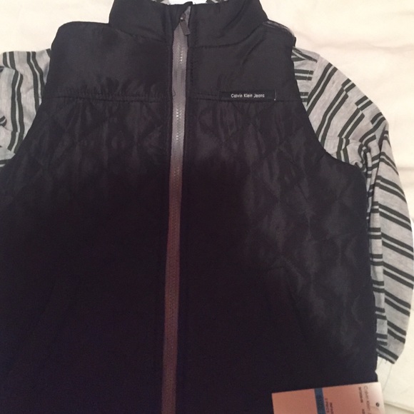 3 piece Calvin Klein set boys - Picture 2 of 3