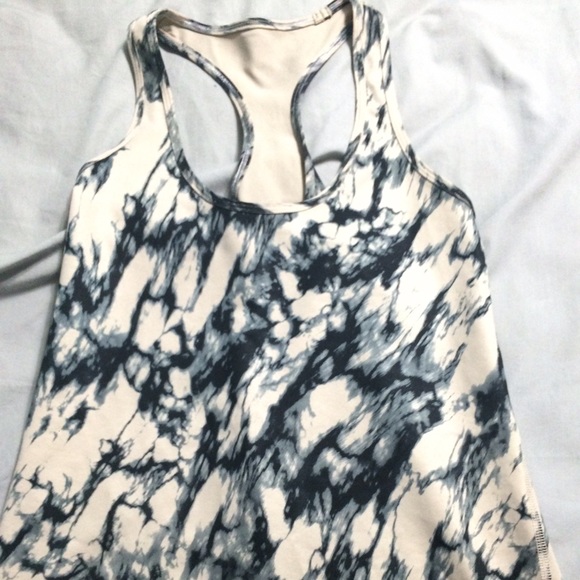 Limited edition print Lululemon tank top