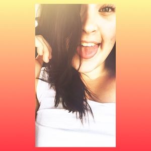 Meet your Posher, Savannah