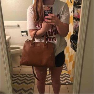 Tory Burch Medium Robinson