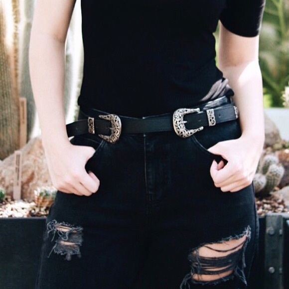 Double Buckle Belt - Picture 3 of 3