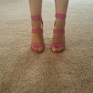 Shoes - Fuschia Pink Stillettos Shoes - Fuschia Pink Stillettos
