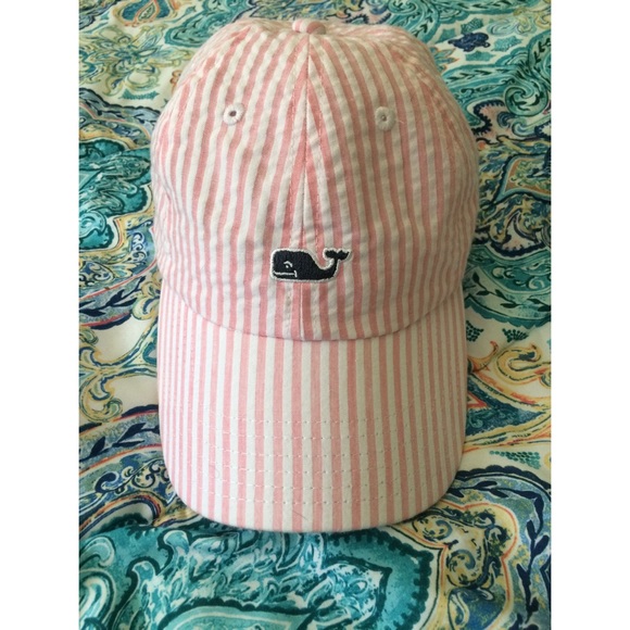 NWOT Vineyard Vines Hat