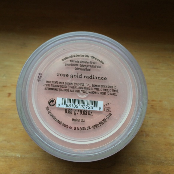 All-over Face Color