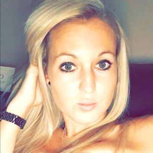 Meet your Posher, Deanna