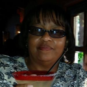 Meet your Posher, Monica