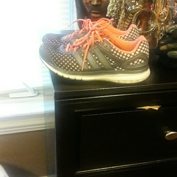Running shoes