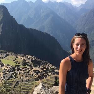 Meet your Posher, Abbey