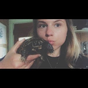 Meet your Posher, Julia