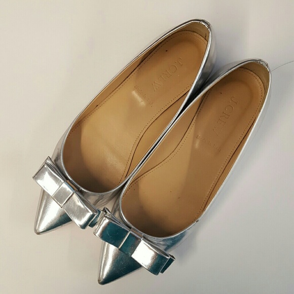 Jcrew silver mirror flats size 5.5