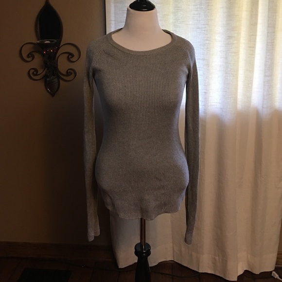Lulu lemon light grey sweater