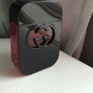 Gucci Guilty Blake perfume