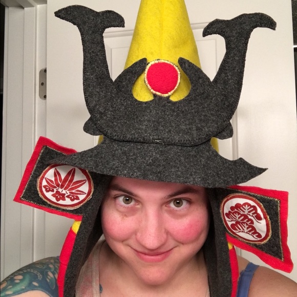 Meet your Posher, Lina - Picture 4 of 4