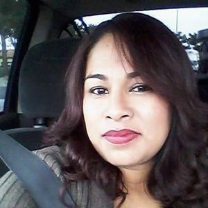 Meet your Posher, Mireya