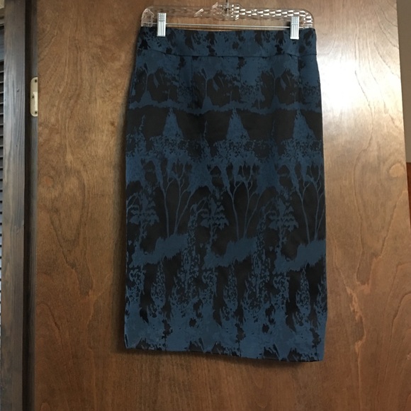 Dex skirt