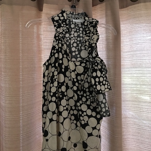 Polka dot top with now