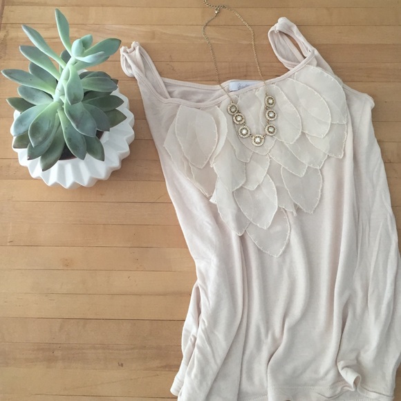 Cream ruffled tank