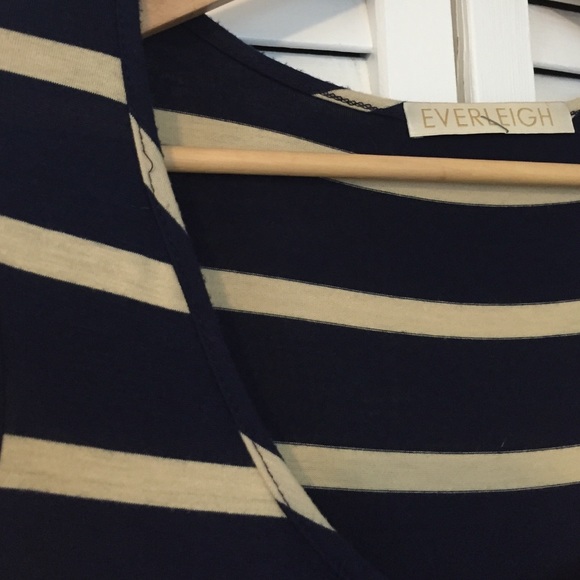 🔴SOLD🔴Striped maxi dress - Picture 2 of 3