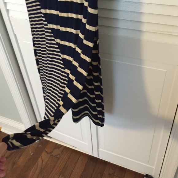 🔴SOLD🔴Striped maxi dress - Picture 3 of 3