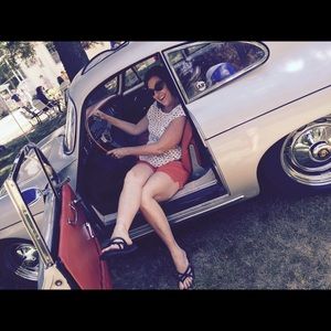 Meet your Posher, Anne