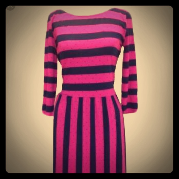 Lilly Pulitzer Dresses & Skirts - Lilly Pulitzer Mambo Pink polka dot stripe-Small