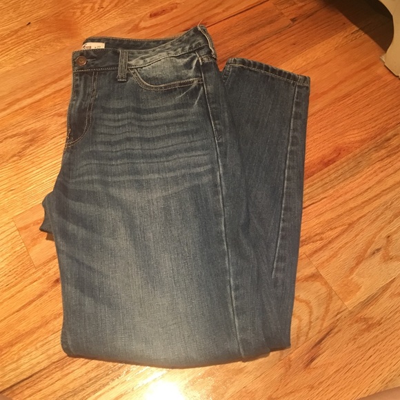 Hollister Boyfriend Jeans