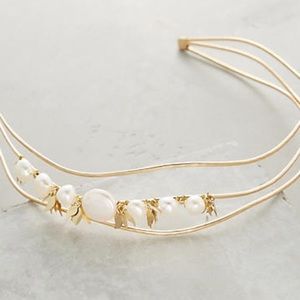 ANTHROPOLOGIE FRESHWATER PEARL FLUTTER HEADBAND