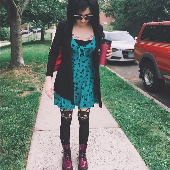 Meet your Posher, Dawnie - Picture 3 of 4