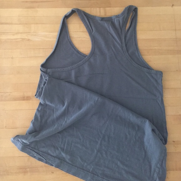 Long Gray Tank - Picture 2 of 3