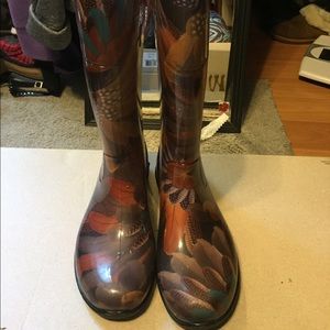 Kamik Knee High Rainboots
